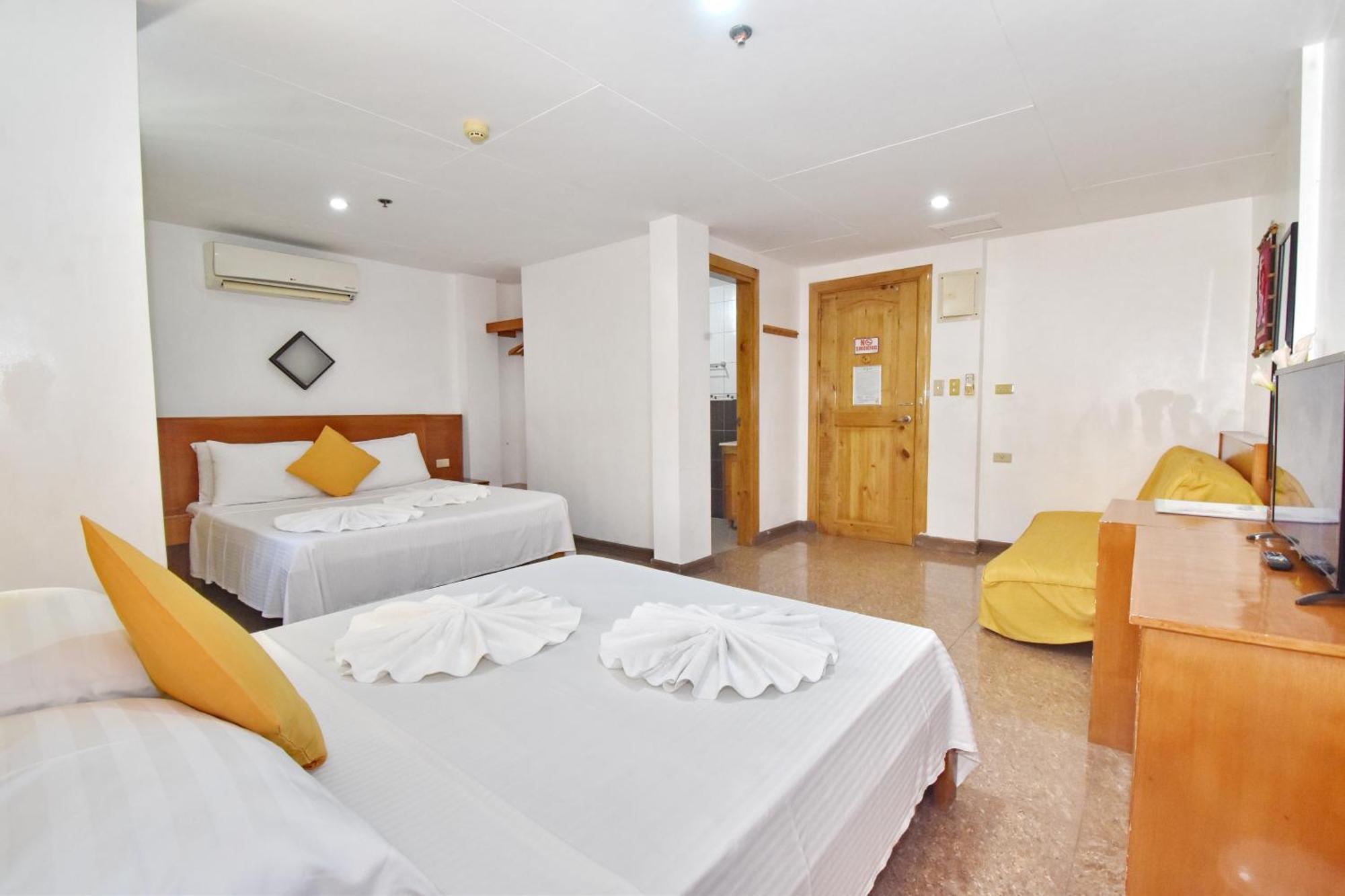 Blue Lotus Hotel 3*