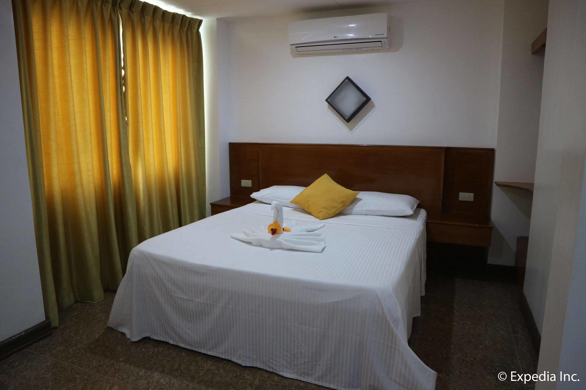 Blue Lotus Hotel 3*